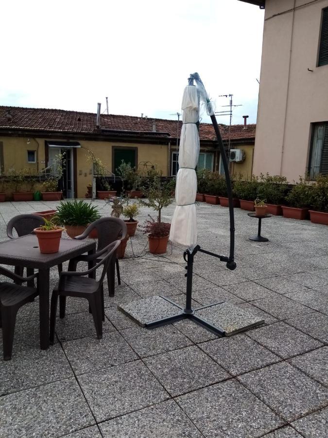 Binario 5 Bed & Breakfast Lucca Dış mekan fotoğraf