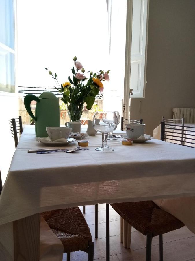 Binario 5 Bed & Breakfast Lucca Dış mekan fotoğraf