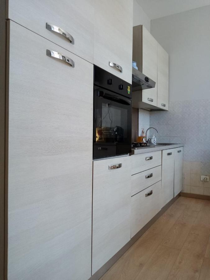 Binario 5 Bed & Breakfast Lucca Dış mekan fotoğraf